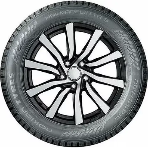 Nokian Hakkapeliitta 9 215/55 R17 98T XL