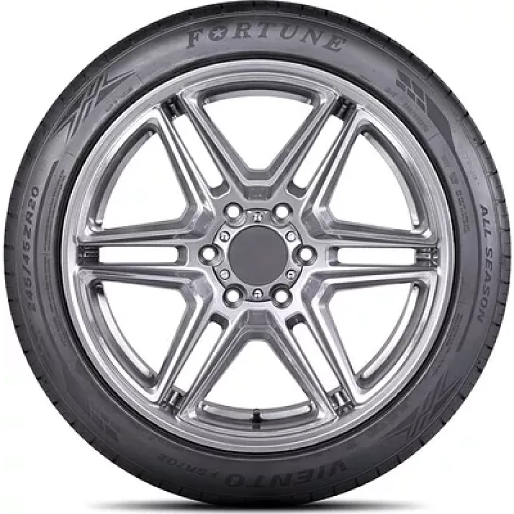 Fortune FSR-702 245/35 R20 95Y XL