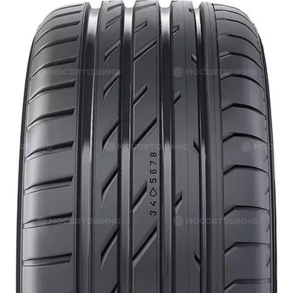 Nokian Hakka Black 245/45 R19 102Y XL