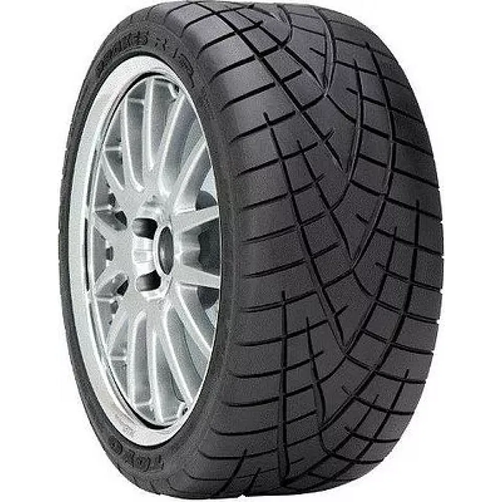 Toyo Proxes R1R 235/45 R17 94W