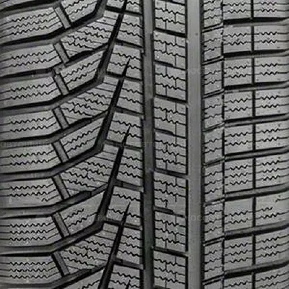 Hankook W320 i cept Evo2 205/45 R17 88V XL