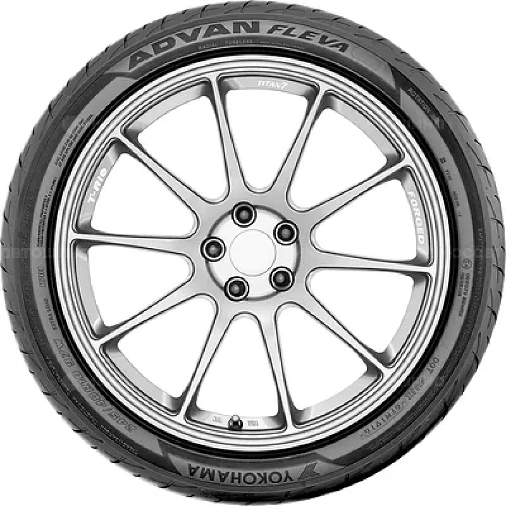 Yokohama Advan Fleva V701 275/40 R19 105W XL