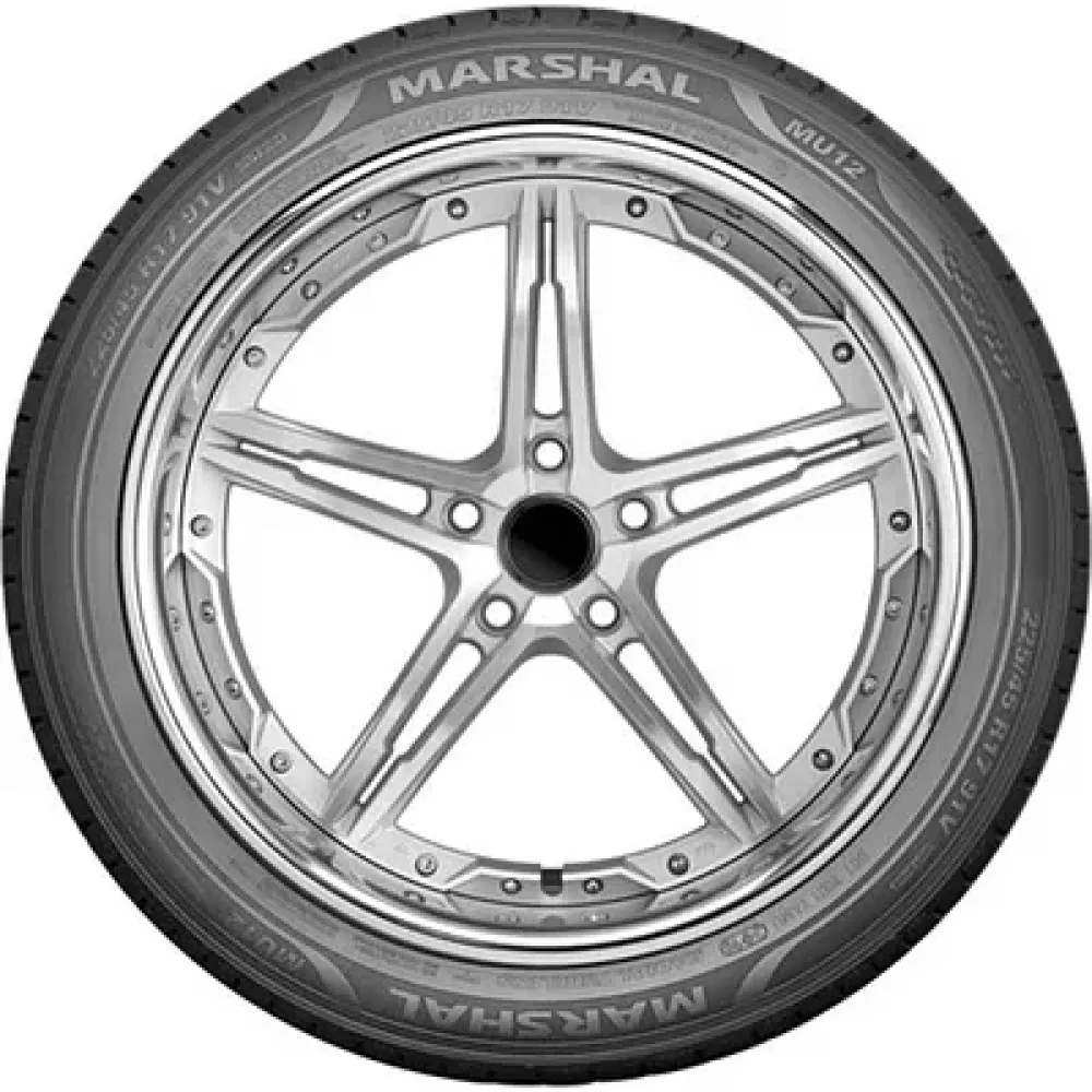 Marshal MU12 215/55 R17 94W