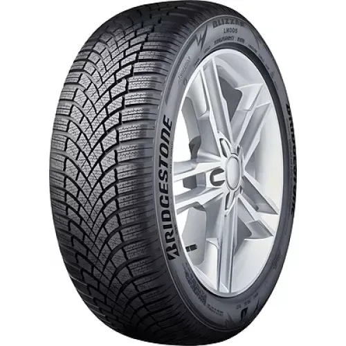 Bridgestone Blizzak LM005 235/55 R18 104H XL