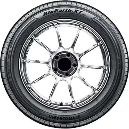Yokohama Bluearth-XT AE61 215/70 R16 100H