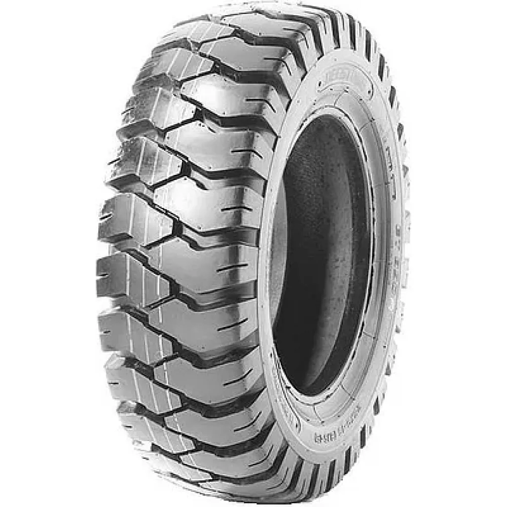 Deestone D301 8,15x15