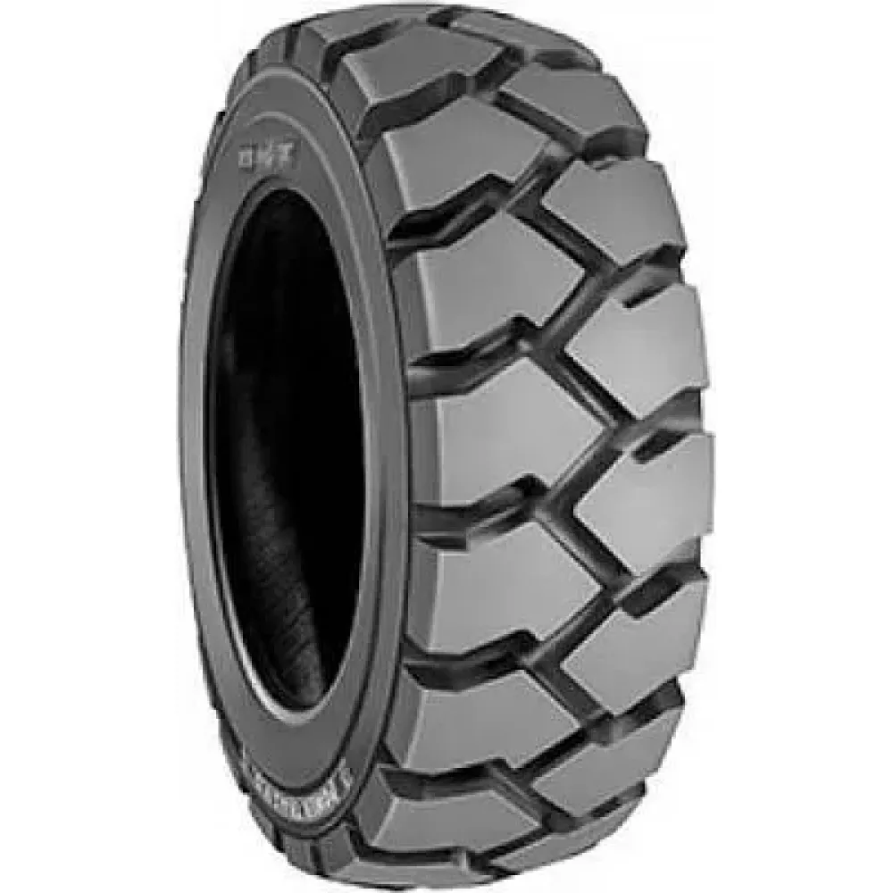 BKT Power Trax HD 8,25x15